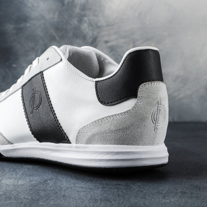 Athleisure Classico Futsal Sneaker