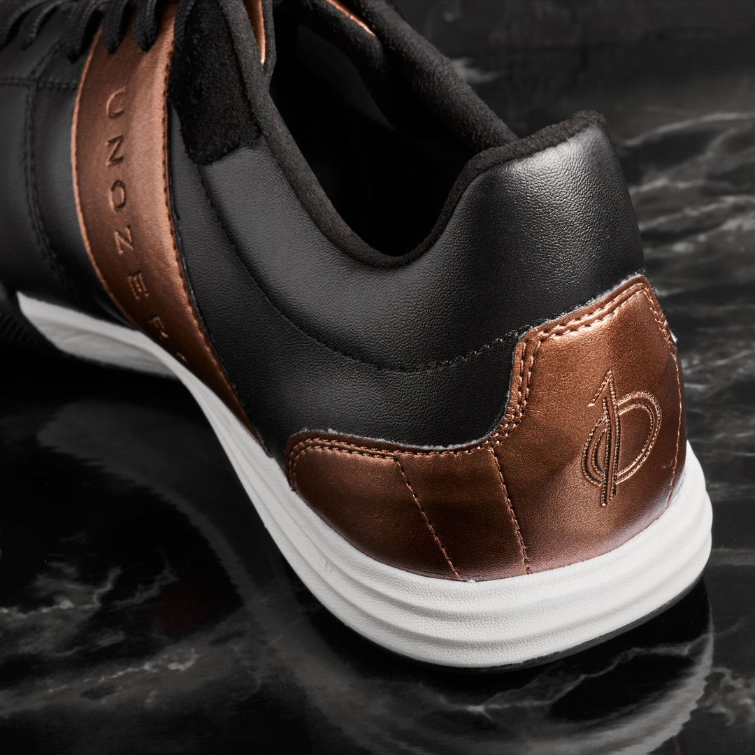 Dentro Black Futsal Sneaker